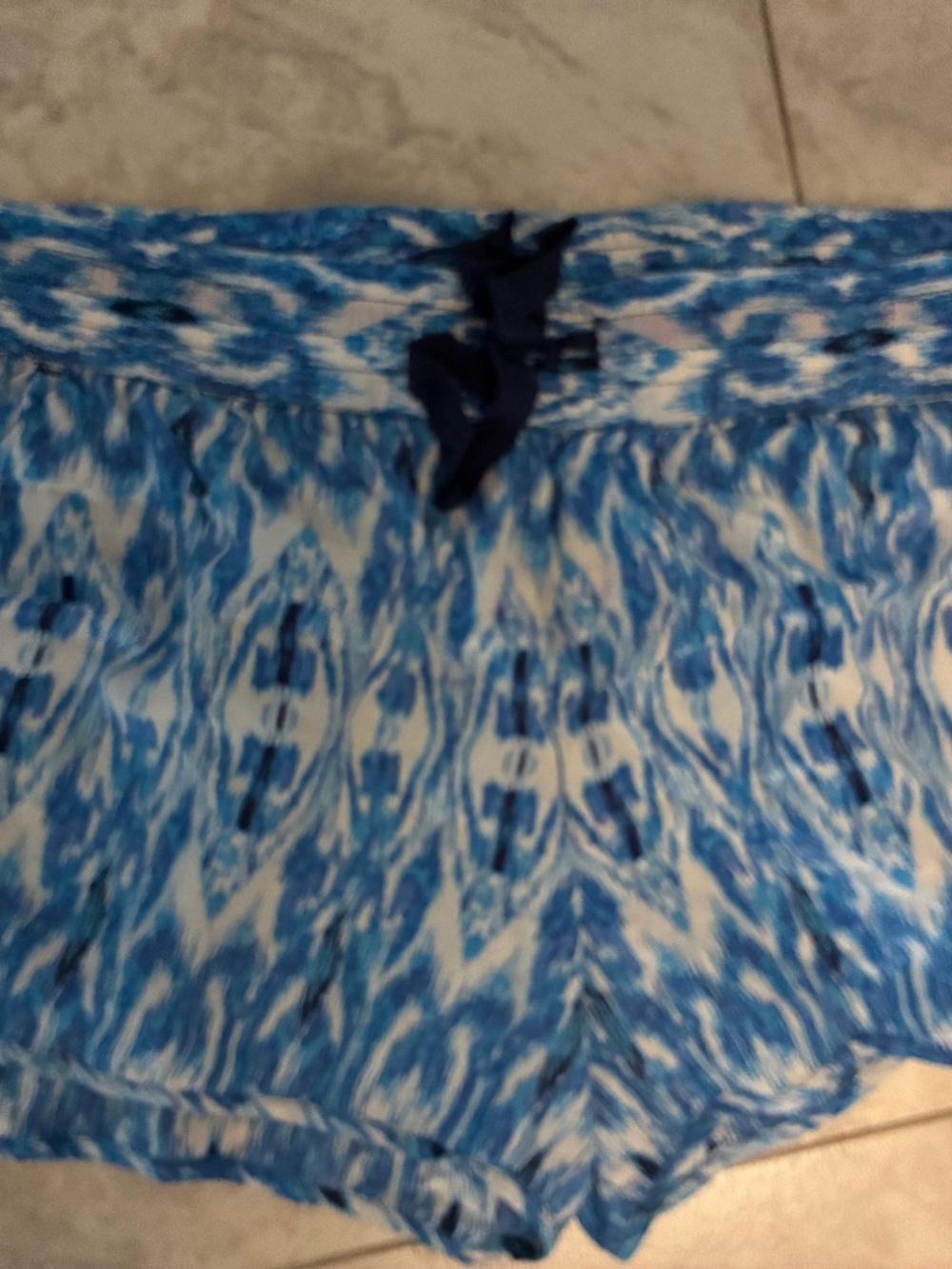 hour short size M